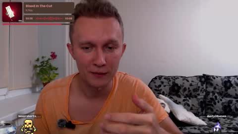 Alex Amazing online show from 10/07/25, 09:12