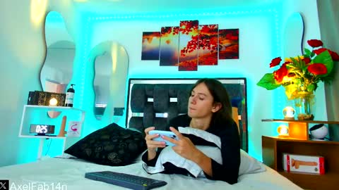 sneider online show from 02/25/25, 06:42