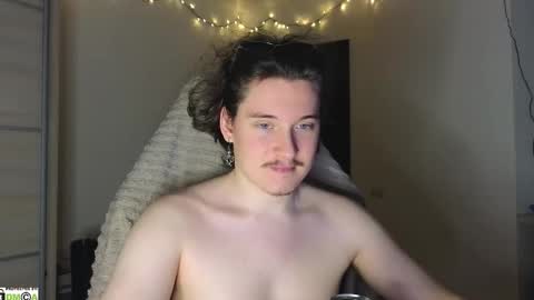 FAVORITE online show from 09/17/25, 04:03