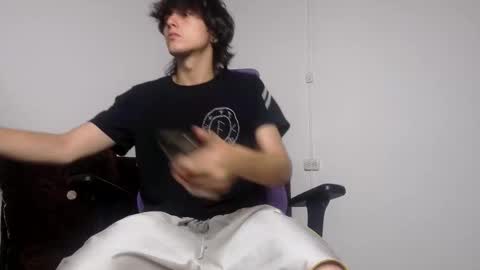 Snapshot of alex_connorr chatting on 03/23/26, 01:53 alex_connorr online show from 03/23/26, 01:53