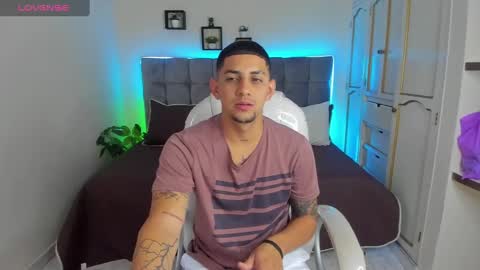 alex online show from 02/12/25, 12:12