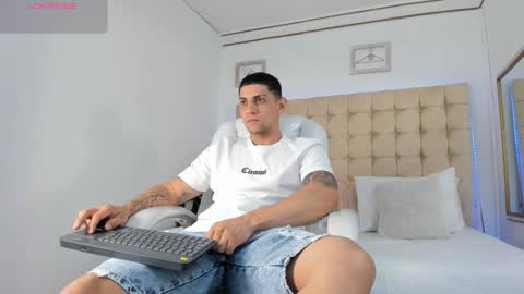 alex online show from 10/02/25, 11:50