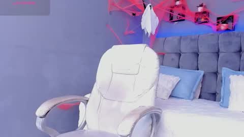 alex online show from 10/30/25, 12:17