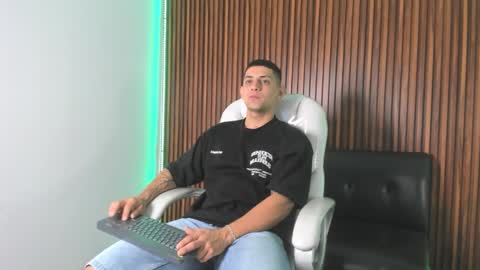 alex online show from 01/10/26, 12:40