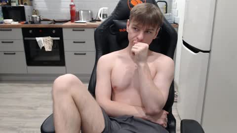 Snapshot of alex_gotcha chatting on 12/03/24, 01:08 Alex online show from 12/03/24, 01:08