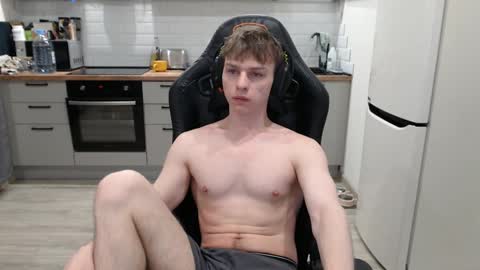 Snapshot of alex_gotcha chatting on 02/09/25, 02:17 Alex online show from 02/09/25, 02:17
