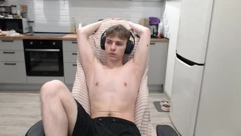 Snapshot of alex_gotcha chatting on 01/11/26, 09:42 Alex online show from 01/11/26, 09:42