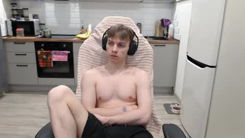 Snapshot of alex_gotcha chatting on 01/15/26, 09:29 Alex online show from 01/15/26, 09:29