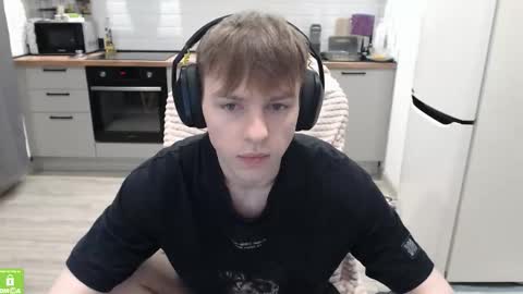 Snapshot of alex_gotcha chatting on 02/06/26, 10:46 Alex online show from 02/06/26, 10:46