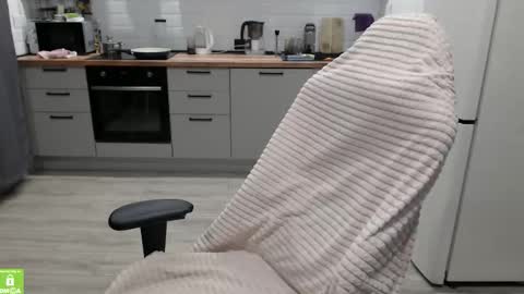 Snapshot of alex_gotcha chatting on 02/09/26, 09:41 Alex online show from 02/09/26, 09:41