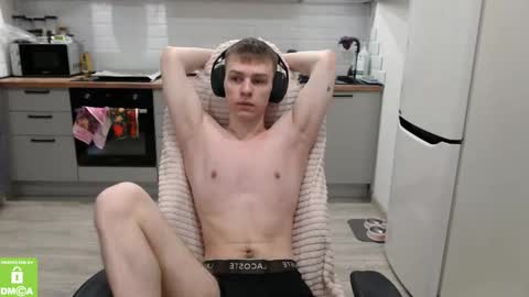 Snapshot of alex_gotcha chatting on 02/18/26, 07:04 Alex online show from 02/18/26, 07:04