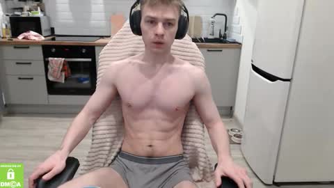 Snapshot of alex_gotcha chatting on 02/24/26, 02:42 Alex online show from 02/24/26, 02:42