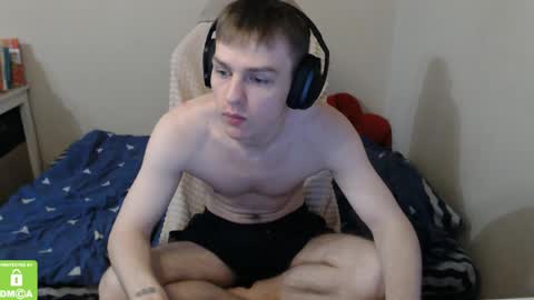 Snapshot of alex_gotcha chatting on 03/01/26, 01:02 Alex online show from 03/01/26, 01:02