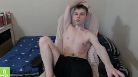 Snapshot of alex_gotcha chatting on 03/05/26, 02:46 Alex online show from 03/05/26, 02:46