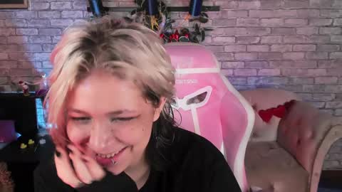 alex_howell online show from 02/22/25, 06:06