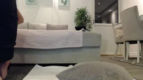 Nicha online show from 01/16/25, 08:03