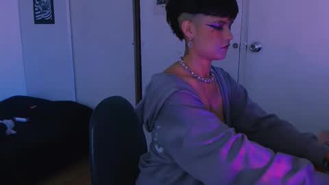 Alex online show from 12/13/25, 08:14