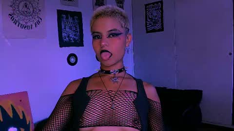 Alex online show from 06/11/26, 02:53