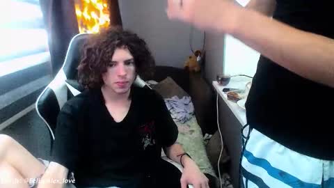 alex_ray69 online show from 09/14/25, 07:40