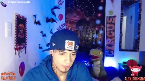    online show from 10/28/25, 01:31