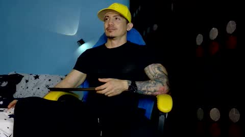 alex_sthorm online show from 06/01/26, 04:36