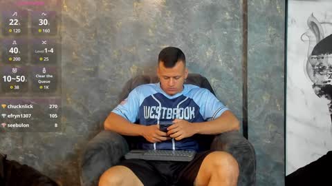 Snapshot of alex_tower chatting on 01/14/25, 06:49 Alex Towers online show from 01/14/25, 06:49