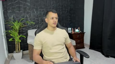 Alex Towers online show from 05/04/26, 03:08