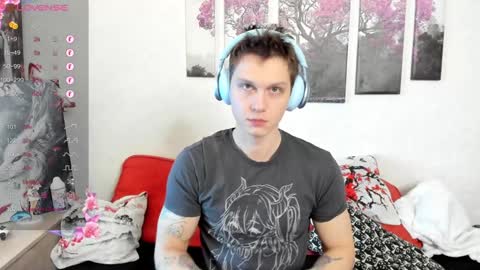 Snapshot of alex_wandhot chatting on 01/11/25, 09:36 Alex WandHot online show from 01/11/25, 09:36