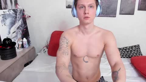 Snapshot of alex_wandhot chatting on 01/22/25, 02:35 Alex WandHot online show from 01/22/25, 02:35