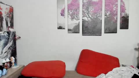 Snapshot of alex_wandhot chatting on 02/24/25, 12:26 Alex WandHot online show from 02/24/25, 12:26