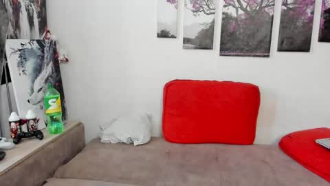 Snapshot of alex_wandhot chatting on 03/09/25, 04:05 Alex WandHot online show from 03/09/25, 04:05