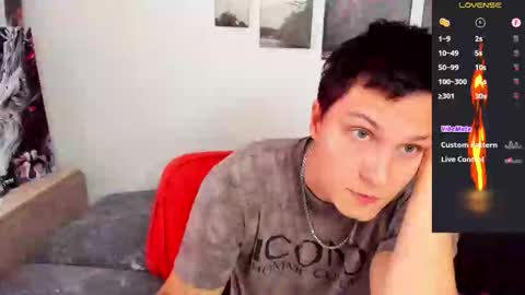 Snapshot of alex_wandhot chatting on 09/10/25, 11:43 Alex WandHot online show from 09/10/25, 11:43