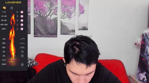 Alex WandHot online show from 12/19/25, 08:21