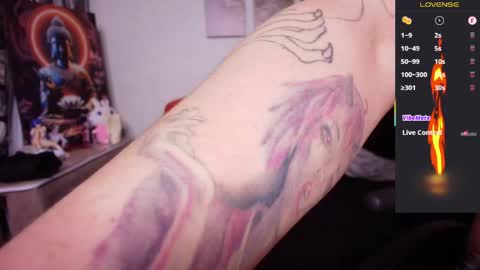 Alex WandHot online show from 04/19/26, 10:34