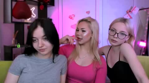 Snapshot of alexa_bonni chatting on 02/18/26, 12:34 alexa bonni online show from 02/18/26, 12:34