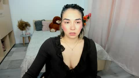 Snapshot of alexa_dolly chatting on 05/02/26, 06:07 Alexa online show from 05/02/26, 06:07