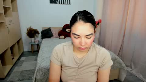 Snapshot of alexa_dolly chatting on 05/09/26, 07:13 Alexa online show from 05/09/26, 07:13
