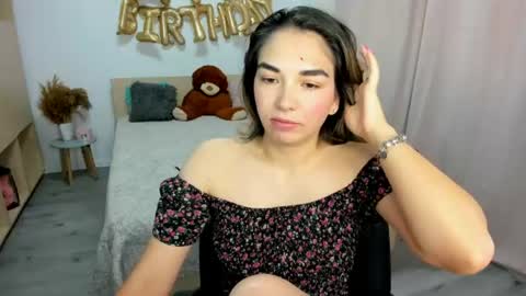 Snapshot of alexa_dolly chatting on 07/30/26, 06:45 Alexa online show from 07/30/26, 06:45