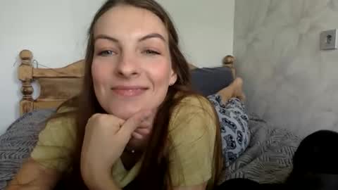 alexa_dreaam online show from 09/28/25, 07:58