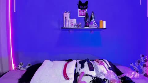 Snapshot of alexa_espinoza chatting on 02/04/25, 02:28 Alexa online show from 02/04/25, 02:28