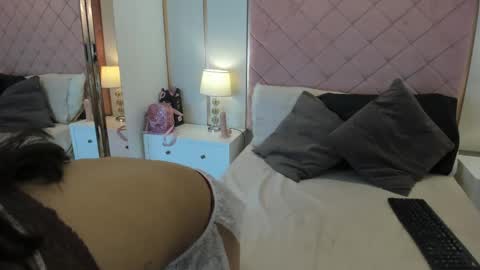 Snapshot of alexa_jonees chatting on 06/01/26, 07:37 Alexa online show from 06/01/26, 07:37