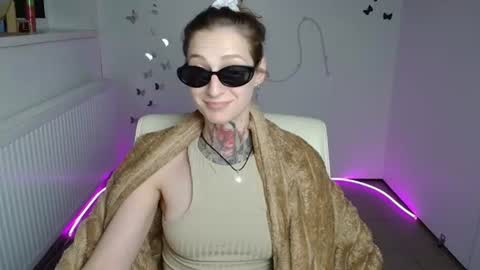Snapshot of alexa_kittie chatting on 07/09/26, 11:31 Alexa online show from 07/09/26, 11:31