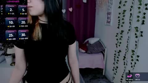 Snapshot of alexa_lexi chatting on 05/22/26, 10:54 alexa_lexi online show from 05/22/26, 10:54