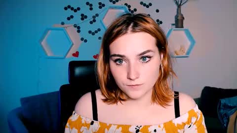 alexa_night_ online show from 10/17/25, 05:32