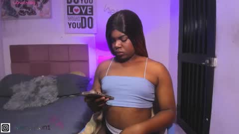 Alexa   online show from 10/27/25, 04:16