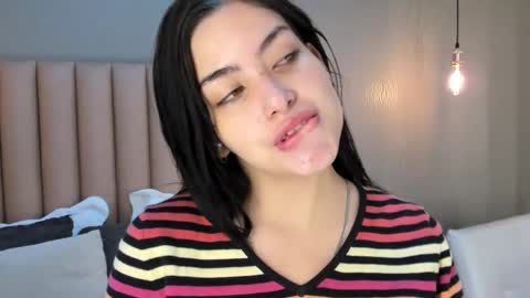 Alexa Thaylor online show from 01/04/25, 02:25