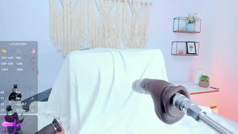 Alexa online show from 04/23/26, 02:30