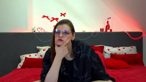 Snapshot of alexaavery chatting on 06/17/26, 06:27 AlexaAvery online show from 06/17/26, 06:27