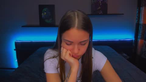 angel online show from 01/16/25, 03:23