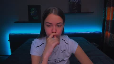 angel online show from 01/28/25, 03:15